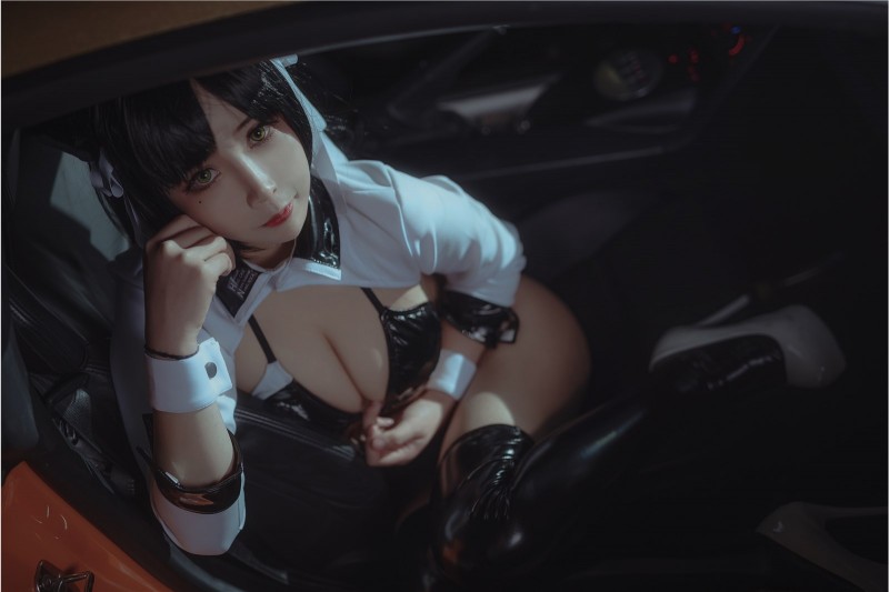 抱走莫子aa – NO.020 车女郎-星之迟迟