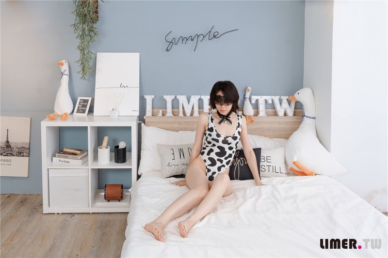 Limerence  NO.084 Michii 小乳牛翘班被抓包惨遭五花大绑-星之迟迟