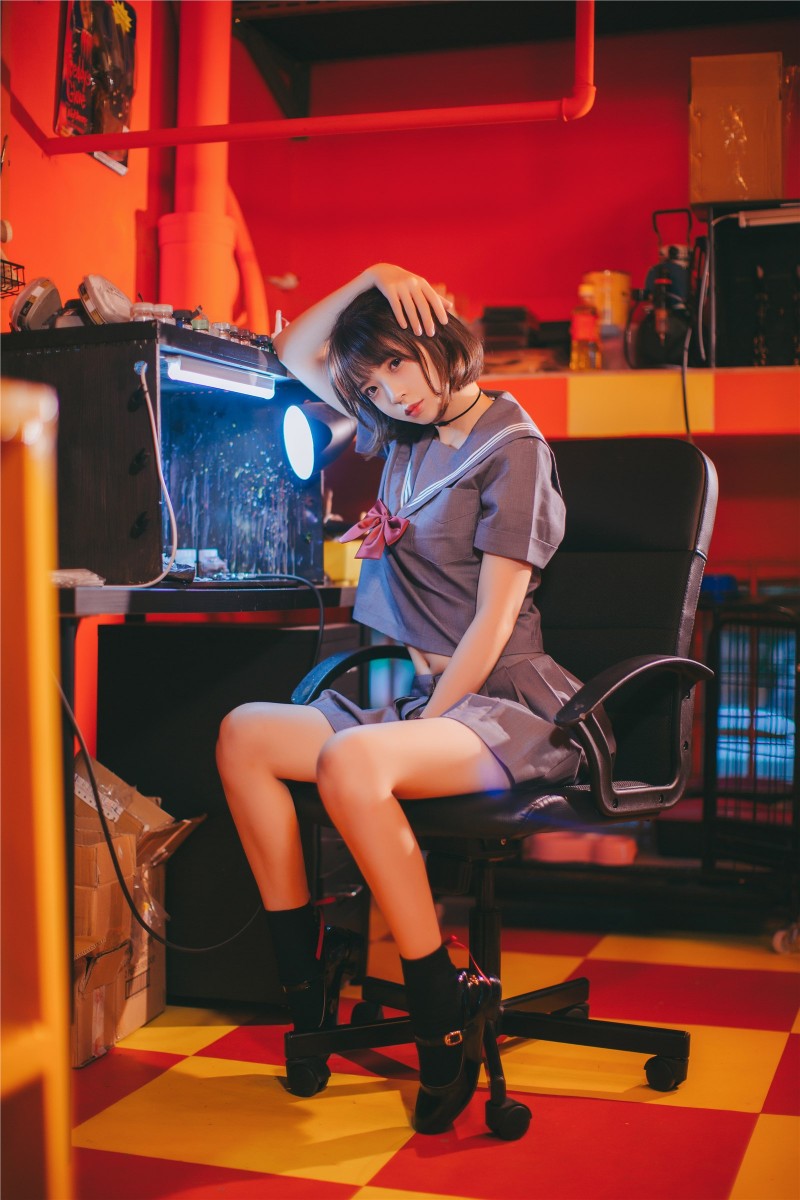 疯猫ss NO.004 被囚禁的少女-星之迟迟